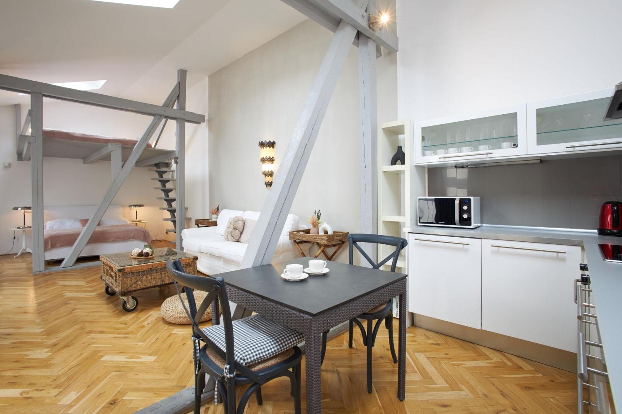 Wenceslas Square Residence Praha Bagian luar foto